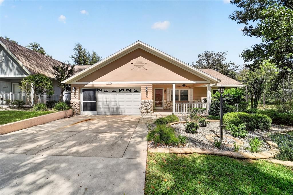For Sale: $199,850 (2 beds, 2 baths, 1688 Square Feet)
