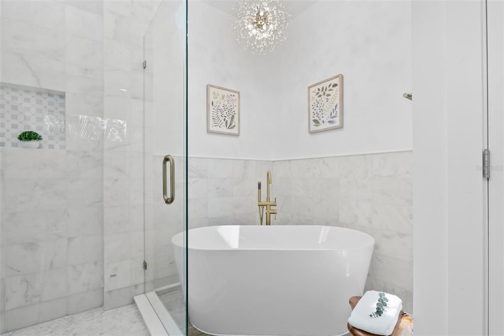 В аренду: $17,500 (4 спален, 3 ванн, 2450 Квадратных фут)