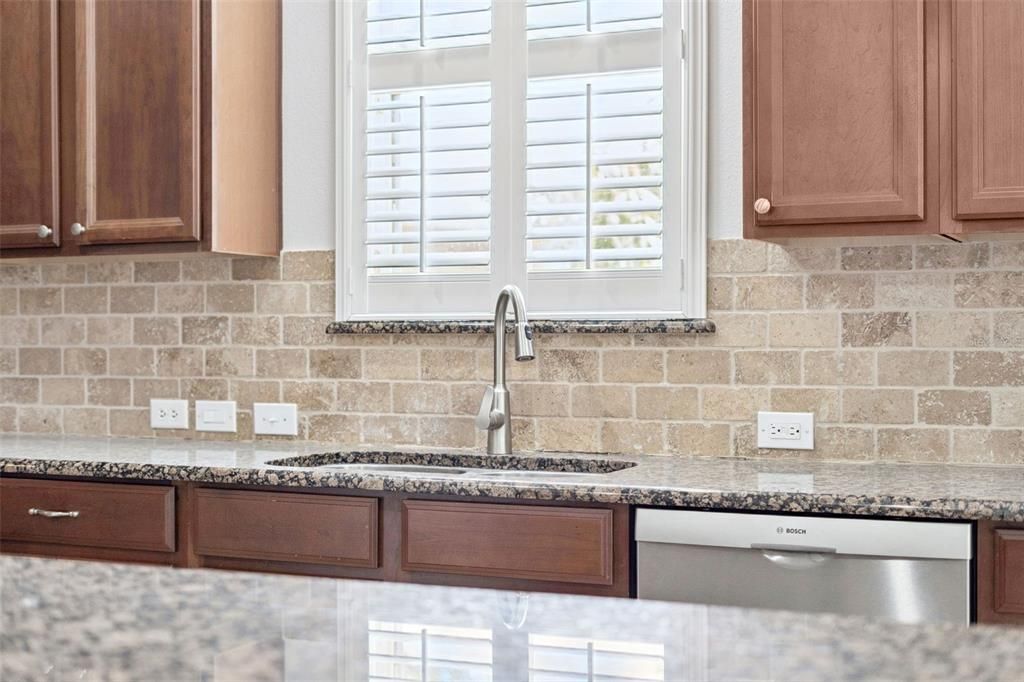 En Venta: $535,000 (4 camas, 3 baños, 2968 Pies cuadrados)