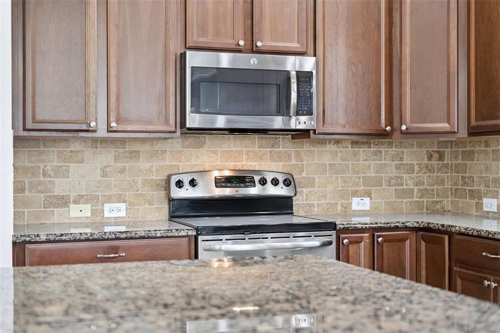 En Venta: $535,000 (4 camas, 3 baños, 2968 Pies cuadrados)