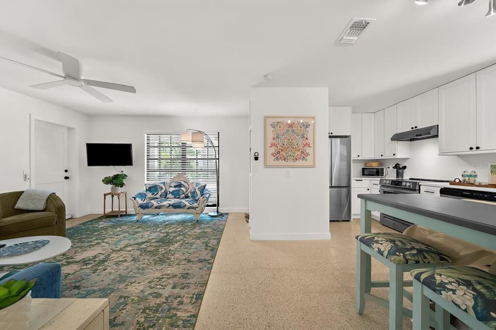 For Sale: $1,650,000 (4 beds, 4 baths, 1960 Square Feet)