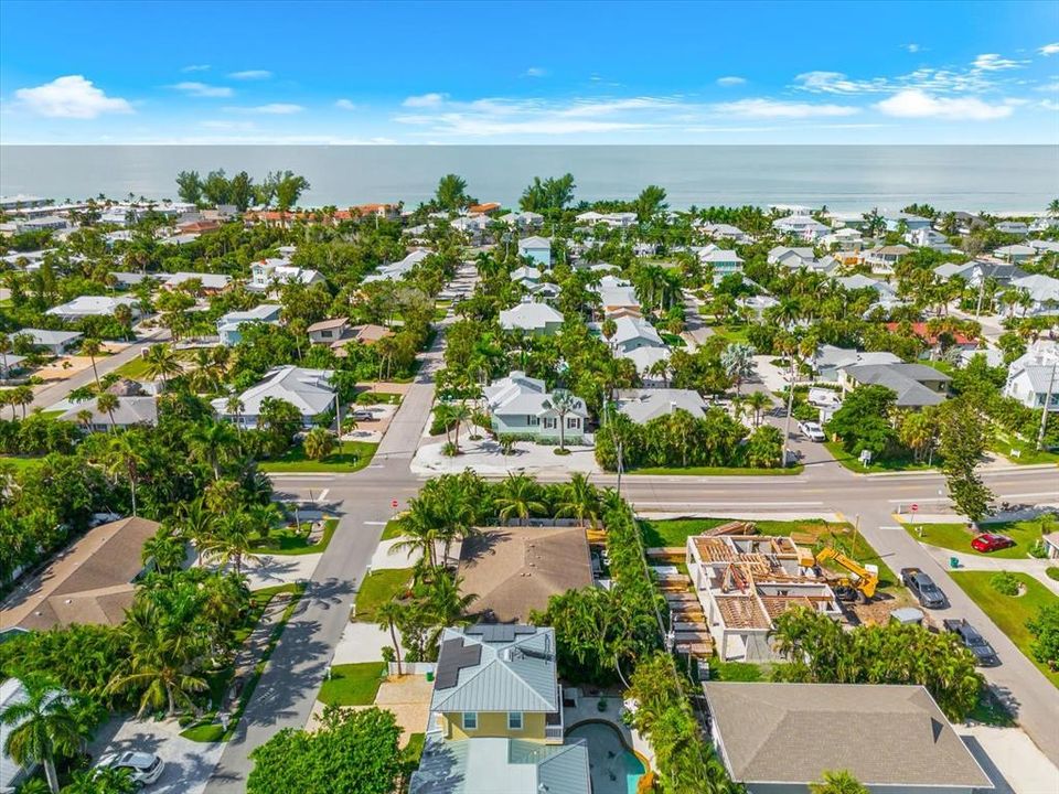 For Sale: $1,650,000 (4 beds, 4 baths, 1960 Square Feet)