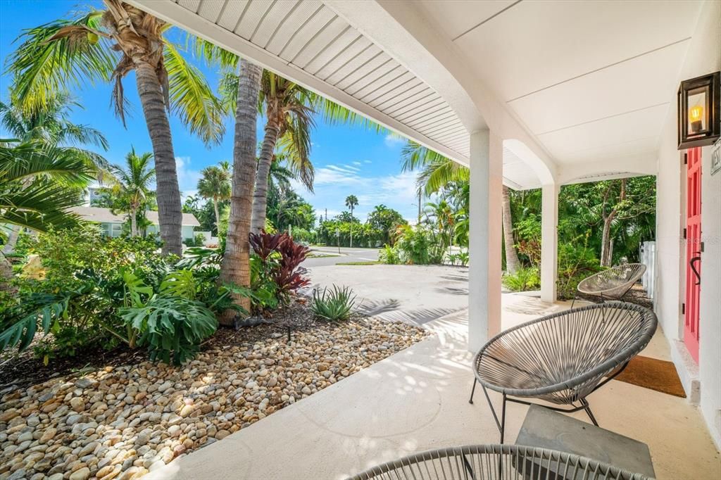 For Sale: $1,650,000 (4 beds, 4 baths, 1960 Square Feet)