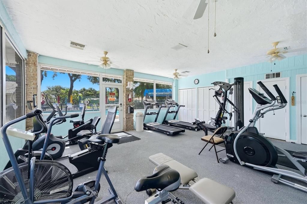 For Sale: $240,000 (2 beds, 2 baths, 1236 Square Feet)