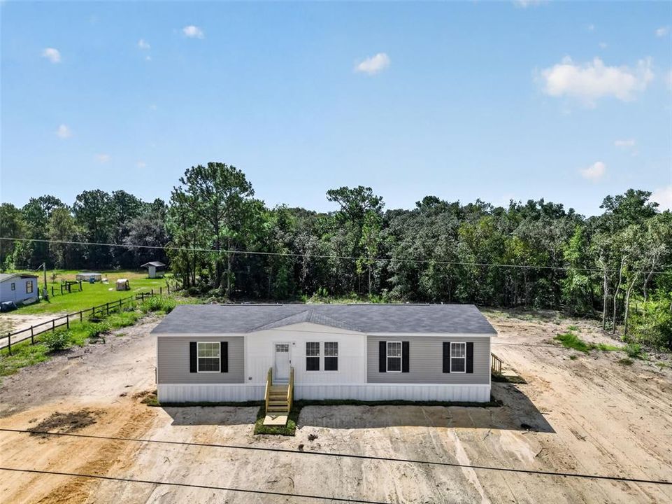 For Sale: $244,900 (3 beds, 2 baths, 1493 Square Feet)