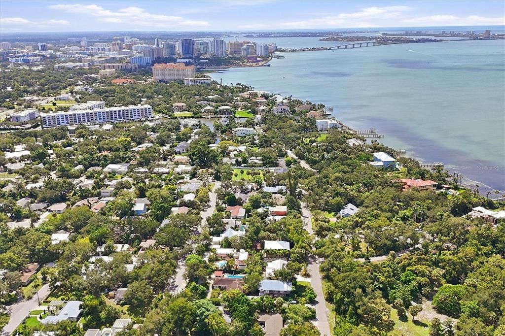 En Venta: $475,000 (0.19 acres)
