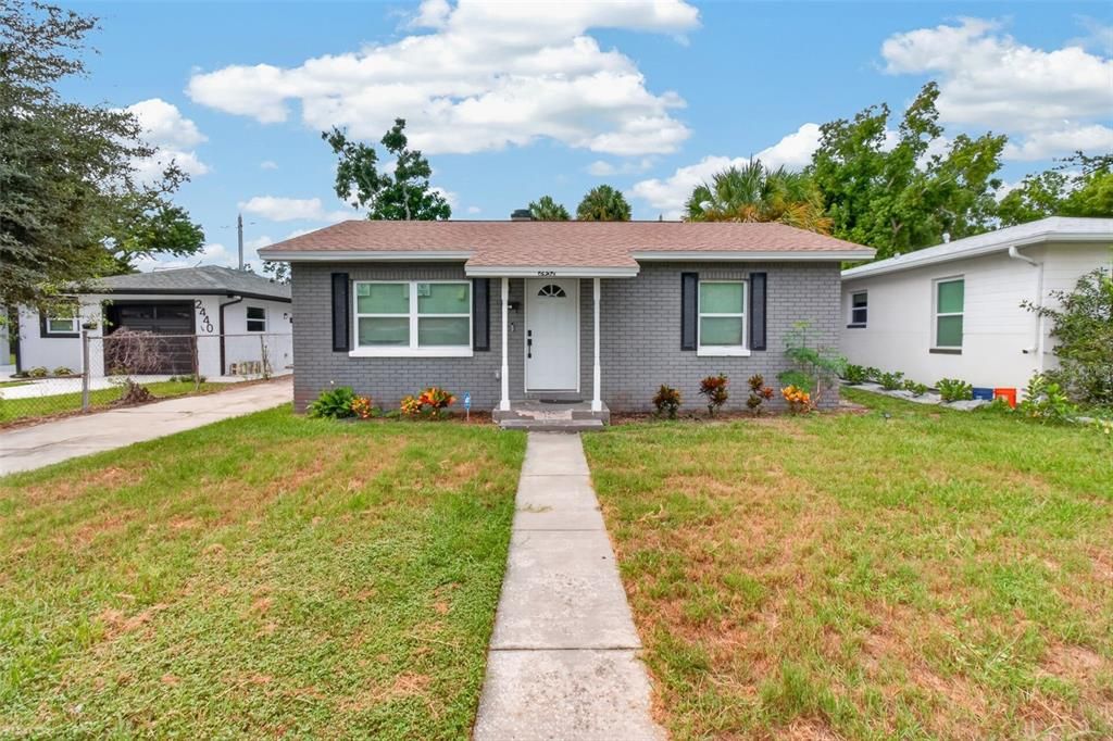 En Venta: $339,900 (3 camas, 2 baños, 1100 Pies cuadrados)