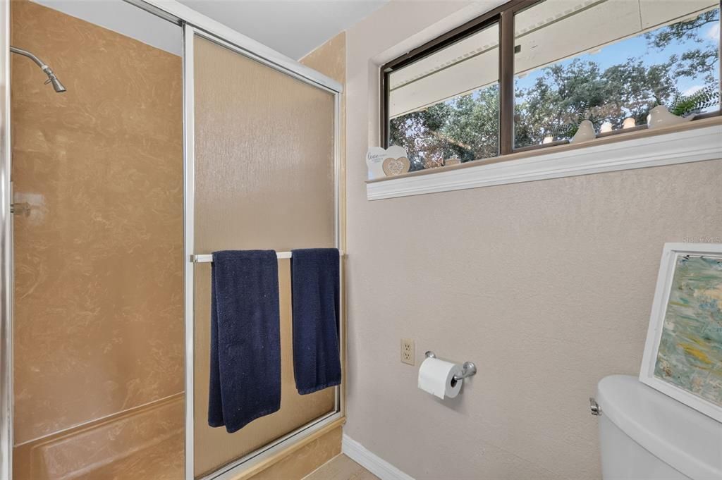 En Venta: $445,000 (3 camas, 2 baños, 1829 Pies cuadrados)