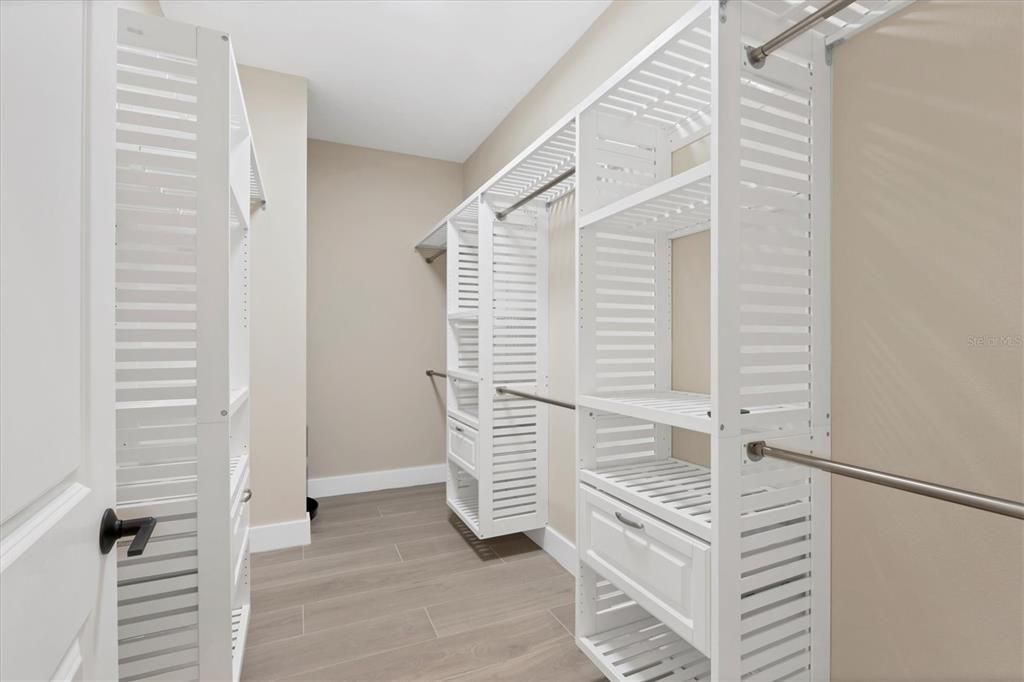 В аренду: $5,995 (3 спален, 3 ванн, 2597 Квадратных фут)