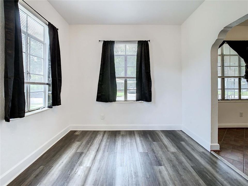 En Renta: $2,200 (3 camas, 1 baños, 1306 Pies cuadrados)