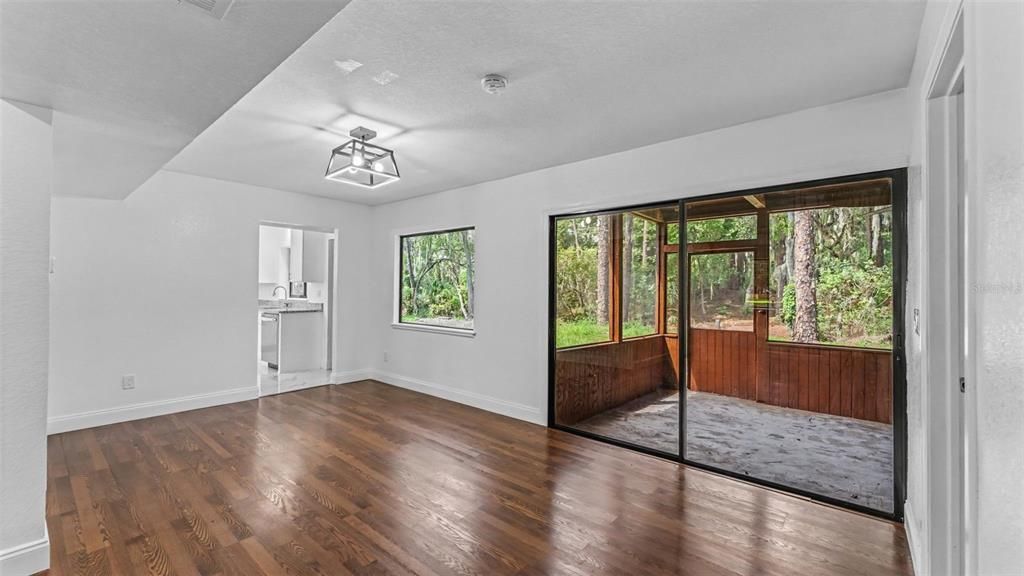 For Sale: $545,000 (5 beds, 2 baths, 2444 Square Feet)