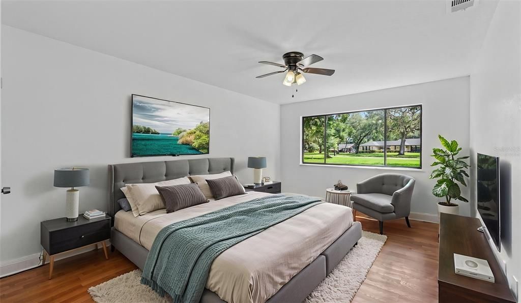 For Sale: $545,000 (5 beds, 2 baths, 2444 Square Feet)