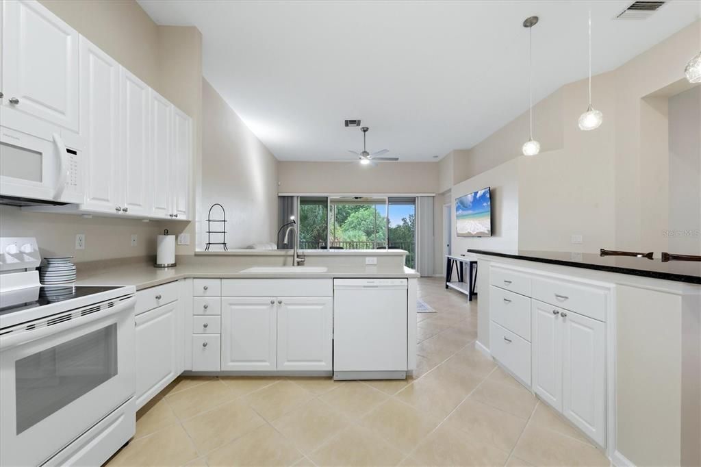 For Sale: $269,000 (3 beds, 2 baths, 1623 Square Feet)