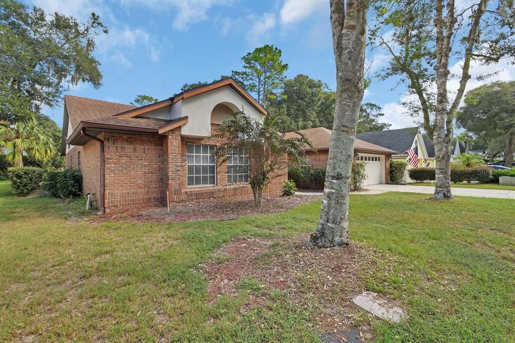 For Sale: $385,000 (4 beds, 2 baths, 2448 Square Feet)