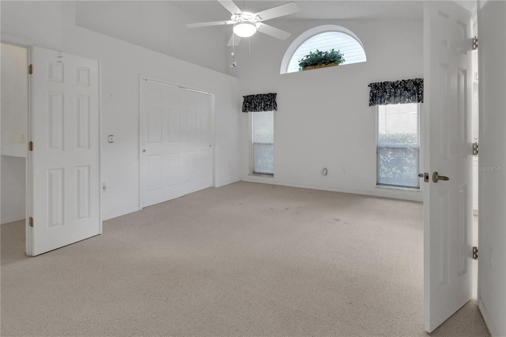 For Sale: $385,000 (4 beds, 2 baths, 2448 Square Feet)