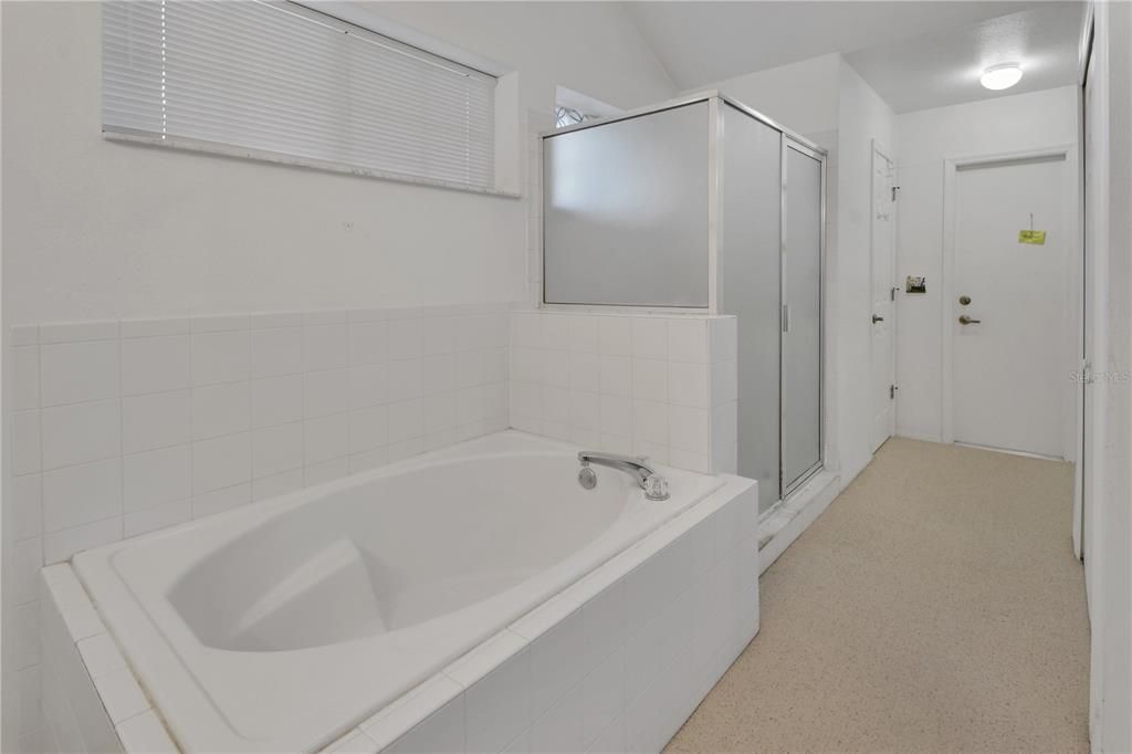 For Sale: $385,000 (4 beds, 2 baths, 2448 Square Feet)