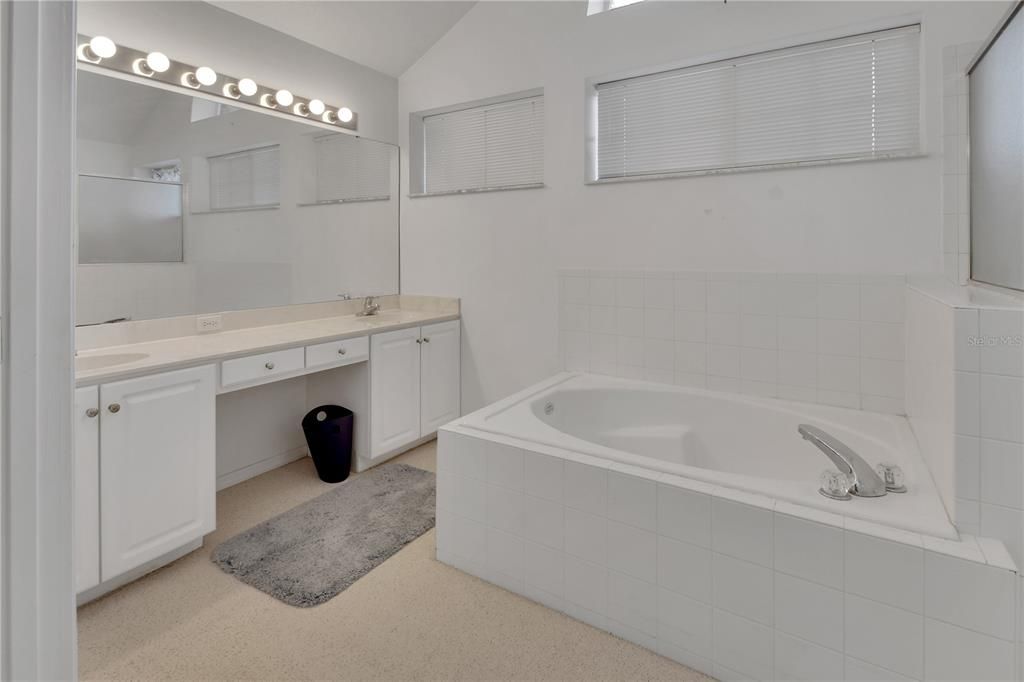 For Sale: $385,000 (4 beds, 2 baths, 2448 Square Feet)
