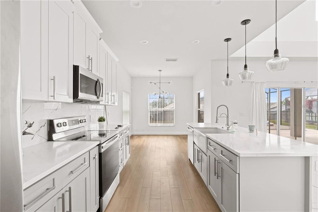 For Sale: $489,890 (5 beds, 4 baths, 2451 Square Feet)