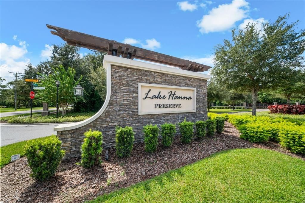 For Sale: $1,600,000 (6 beds, 5 baths, 5171 Square Feet)