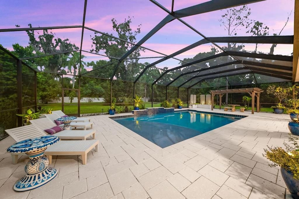 For Sale: $1,600,000 (6 beds, 5 baths, 5171 Square Feet)