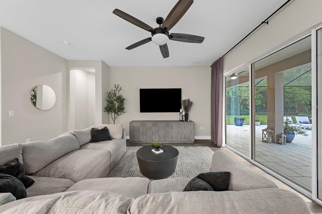 For Sale: $1,600,000 (6 beds, 5 baths, 5171 Square Feet)