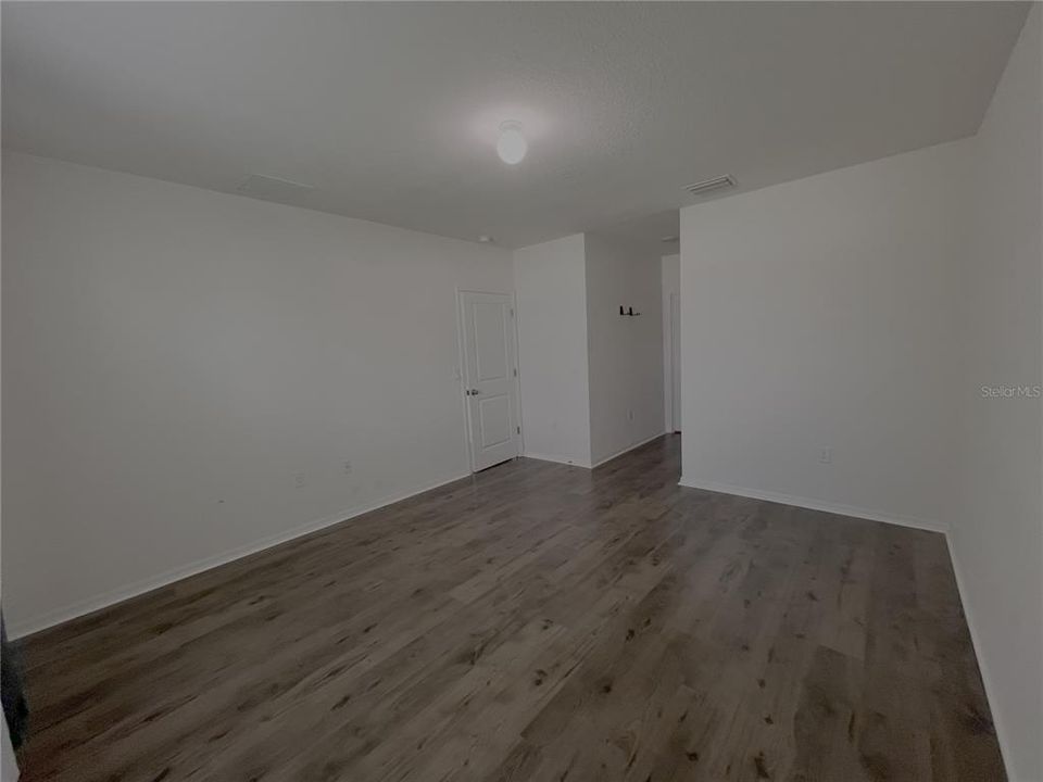 В аренду: $1,695 (3 спален, 2 ванн, 1670 Квадратных фут)