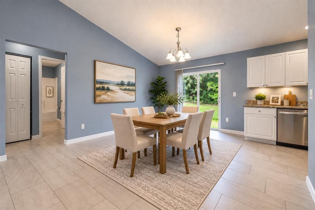 For Sale: $220,000 (3 beds, 2 baths, 1246 Square Feet)