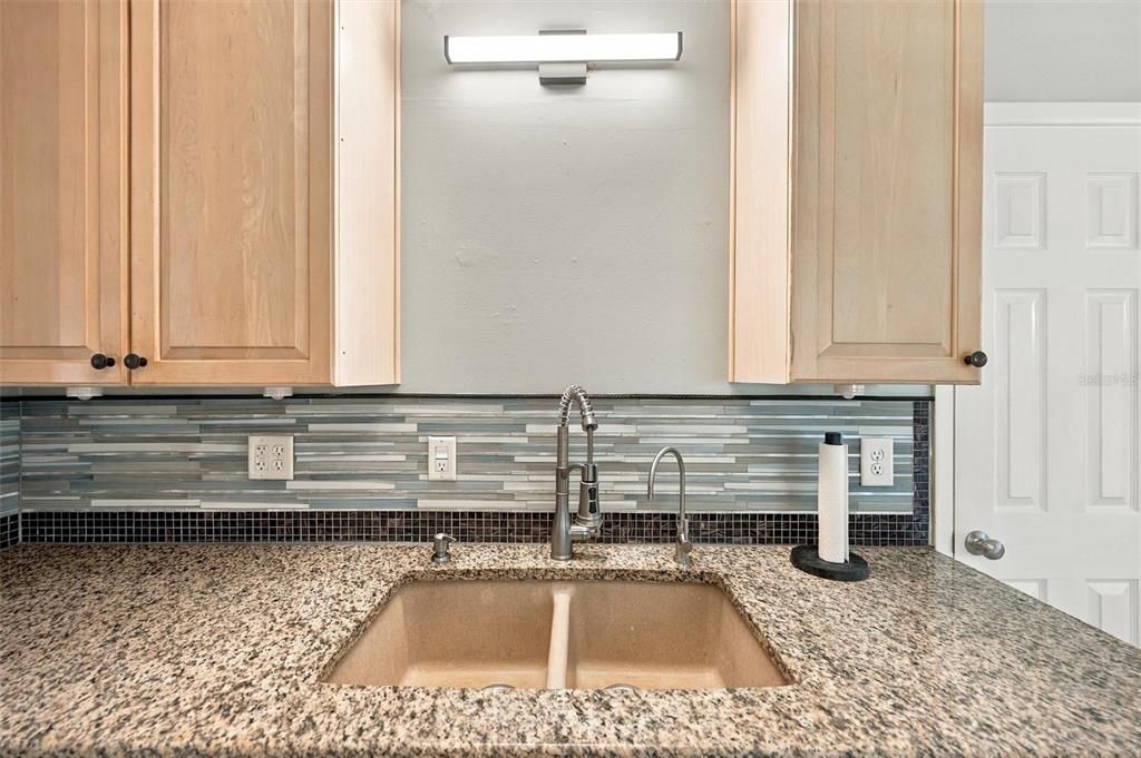 En Venta: $275,000 (2 camas, 2 baños, 1091 Pies cuadrados)
