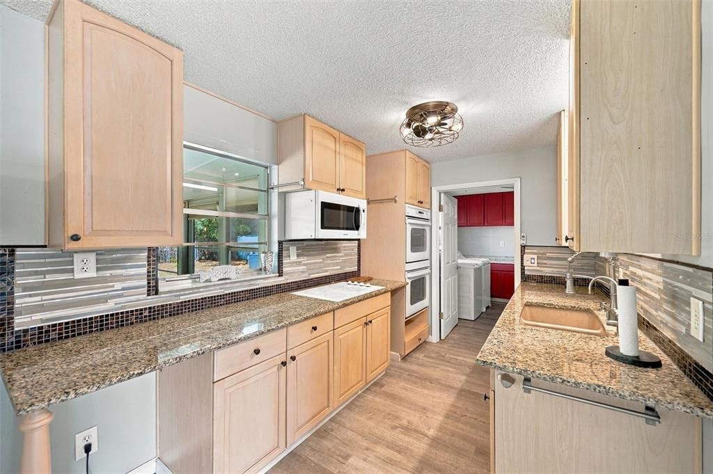 En Venta: $275,000 (2 camas, 2 baños, 1091 Pies cuadrados)