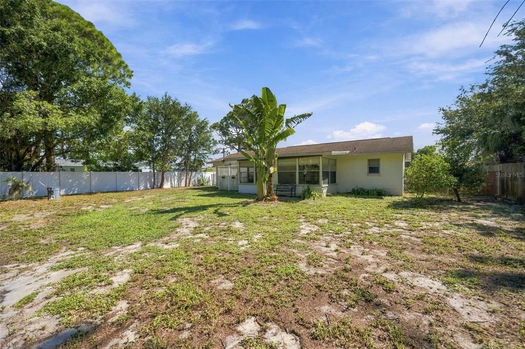 En Venta: $275,000 (2 camas, 2 baños, 1091 Pies cuadrados)