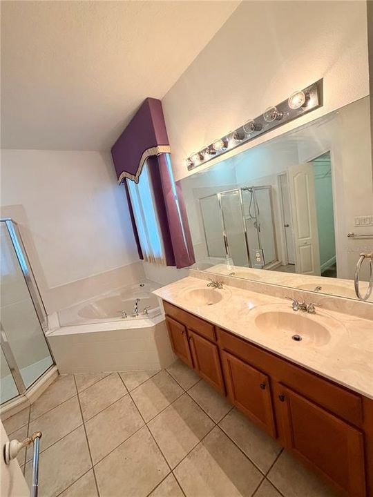 For Sale: $455,000 (4 beds, 2 baths, 2238 Square Feet)