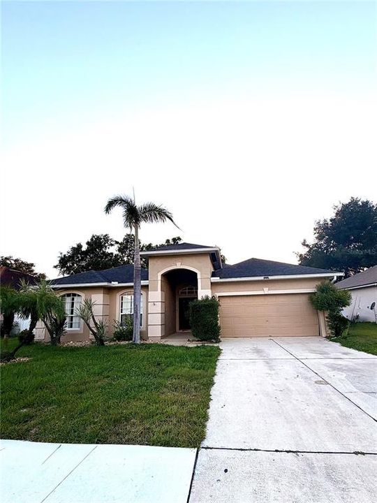 For Sale: $455,000 (4 beds, 2 baths, 2238 Square Feet)