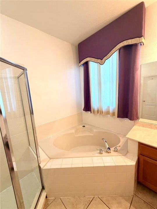 For Sale: $455,000 (4 beds, 2 baths, 2238 Square Feet)