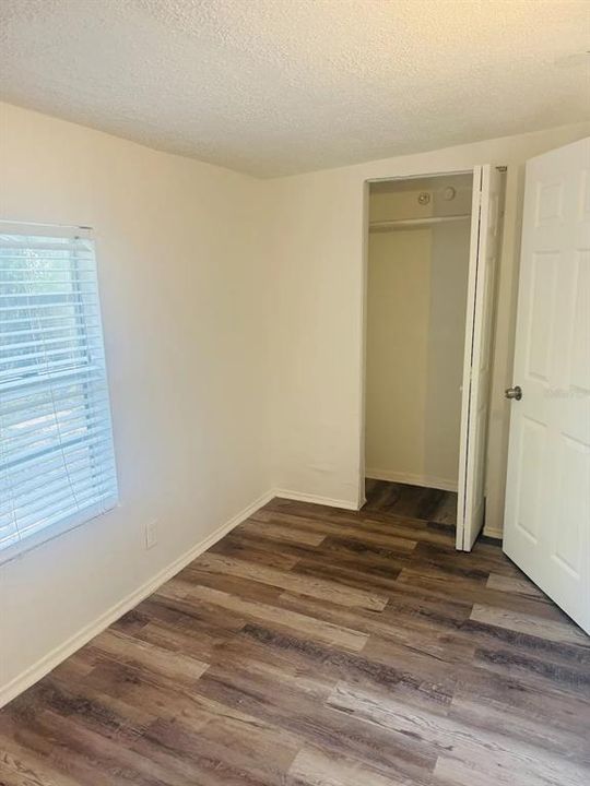 For Rent: $1,950 (3 beds, 1 baths, 1200 Square Feet)