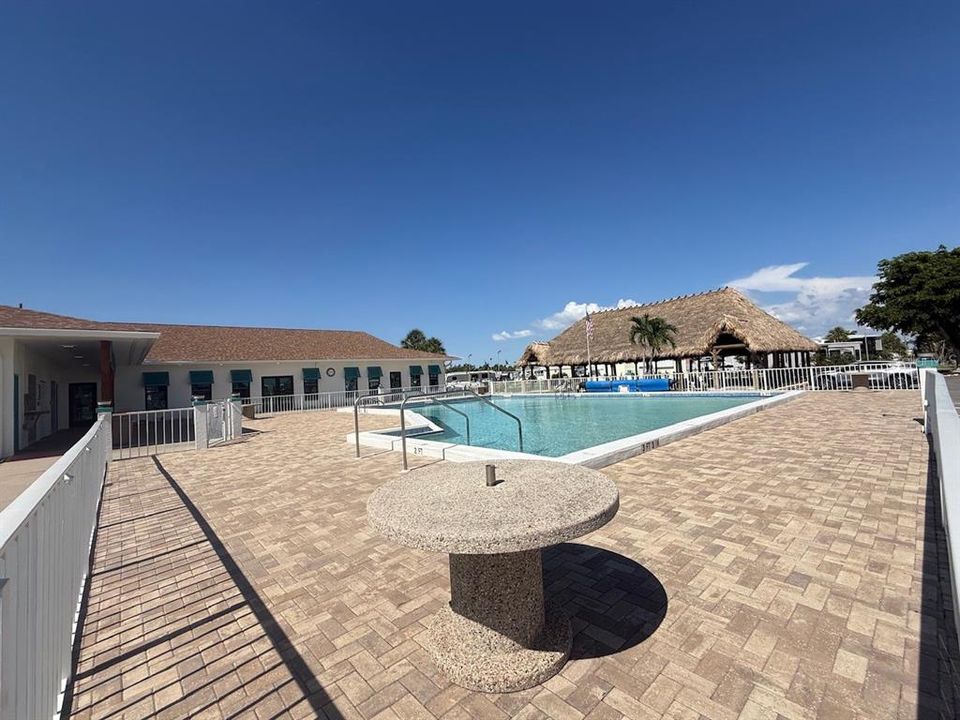 На продажу: $85,000 (0.05 acres)