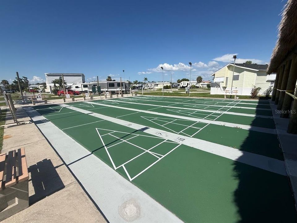 На продажу: $85,000 (0.05 acres)
