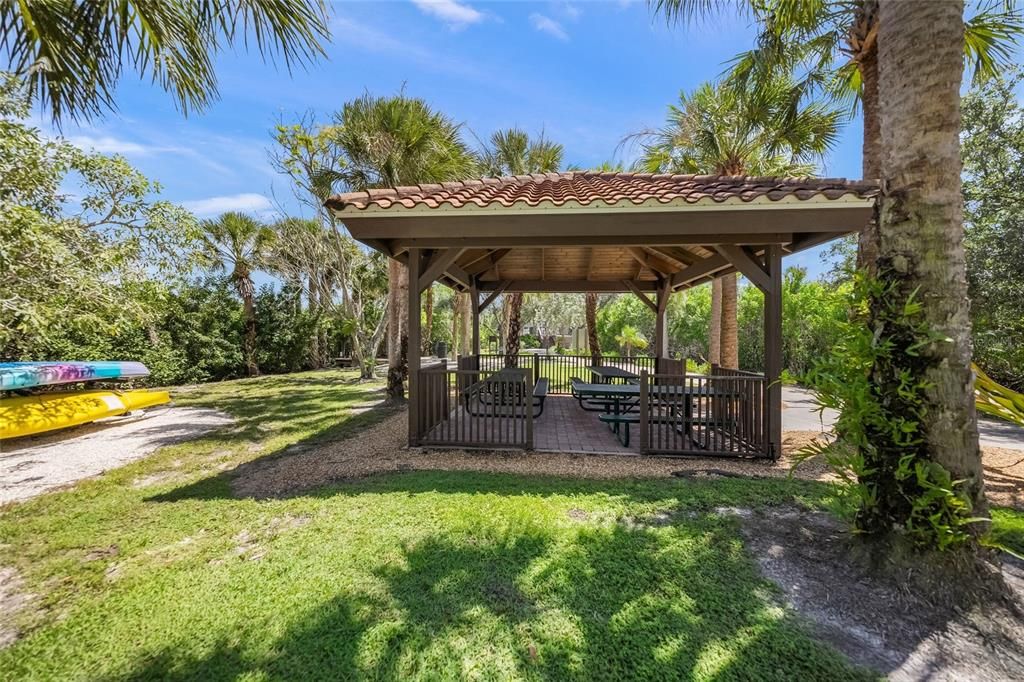 For Sale: $599,000 (3 beds, 2 baths, 2343 Square Feet)
