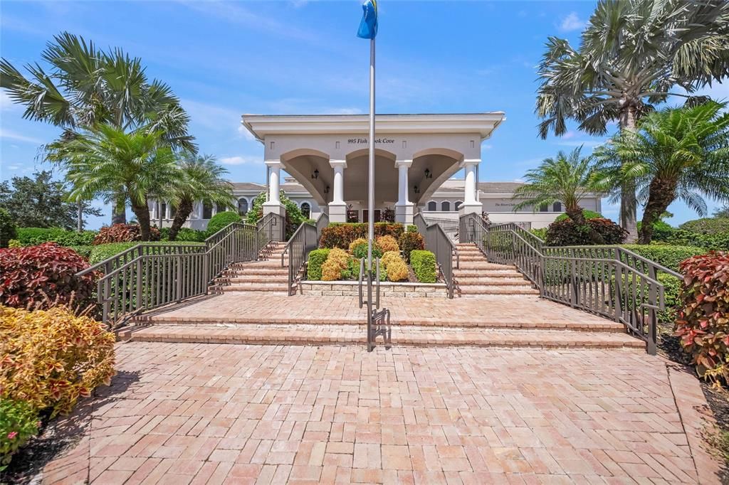 For Sale: $599,000 (3 beds, 2 baths, 2343 Square Feet)