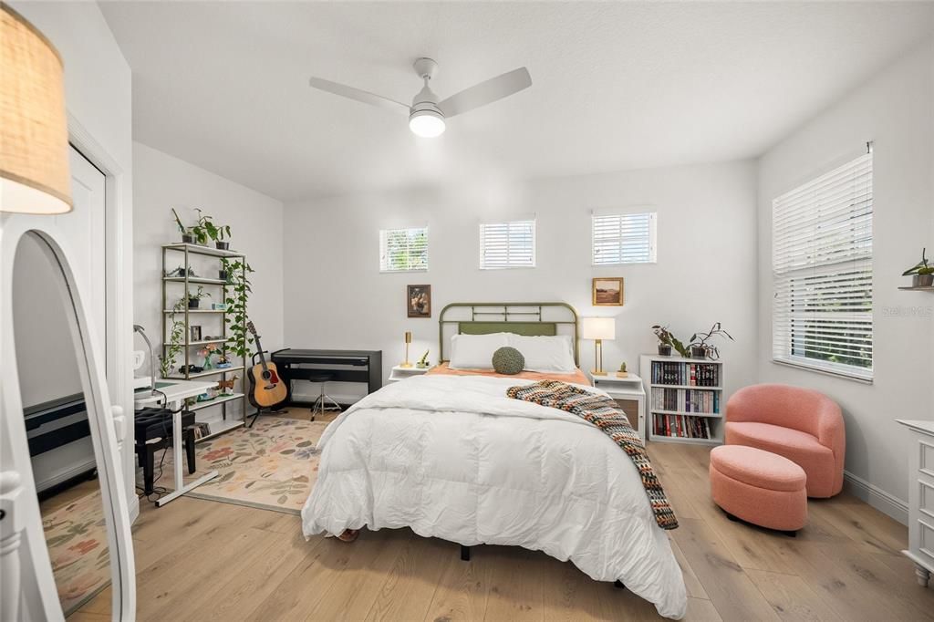 For Sale: $599,000 (3 beds, 2 baths, 2343 Square Feet)