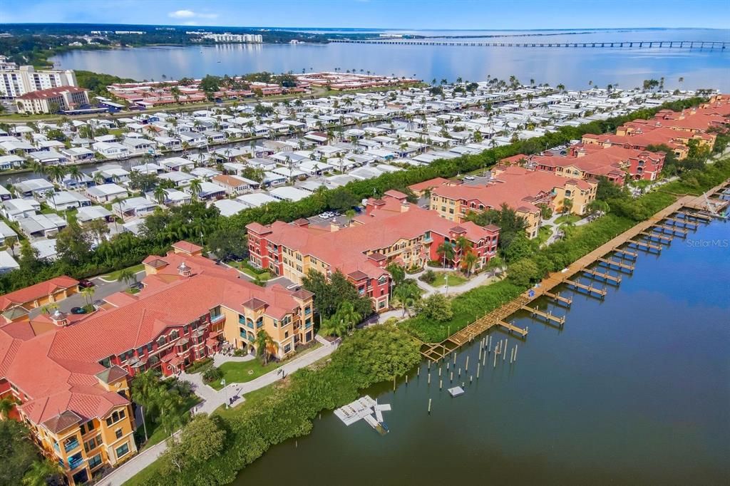 En Venta: $499,900 (3 camas, 2 baños, 2078 Pies cuadrados)