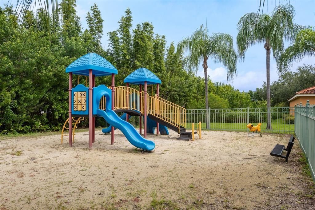 En Venta: $499,900 (3 camas, 2 baños, 2078 Pies cuadrados)