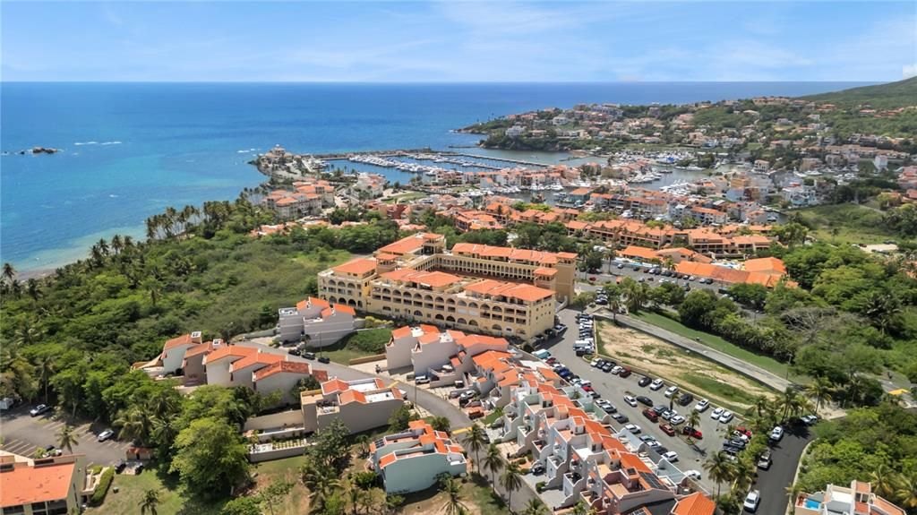 En Venta: $315,000 (0 camas, 1 baños, 625 Pies cuadrados)