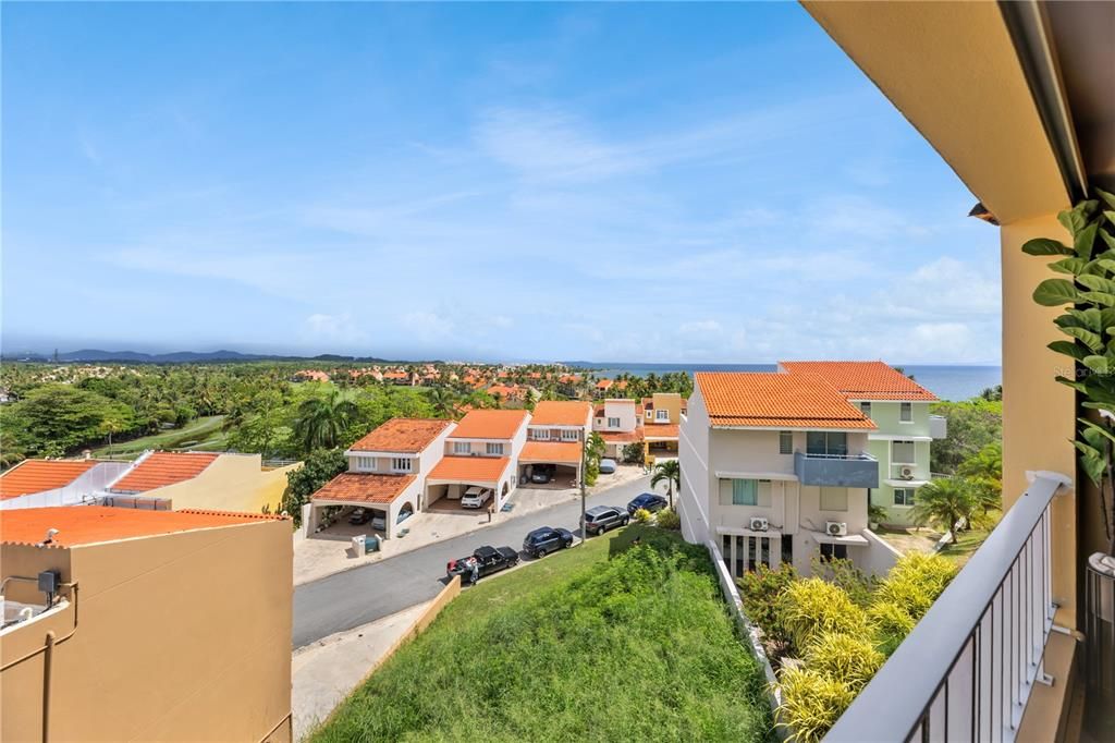 En Venta: $315,000 (0 camas, 1 baños, 625 Pies cuadrados)