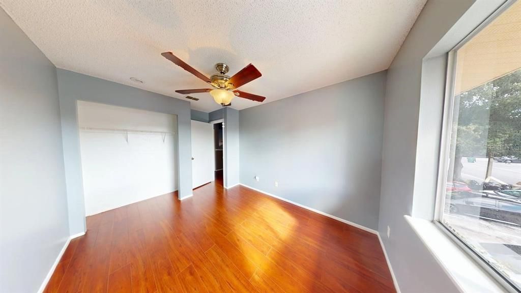 В аренду: $1,850 (3 спален, 2 ванн, 1216 Квадратных фут)
