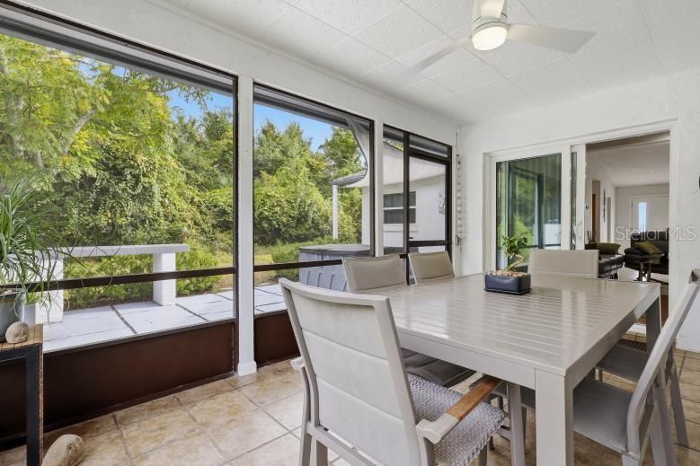 For Sale: $280,000 (3 beds, 2 baths, 1412 Square Feet)