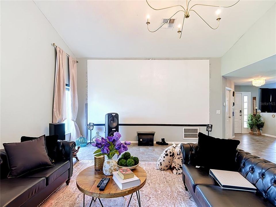 For Sale: $418,000 (3 beds, 2 baths, 2062 Square Feet)