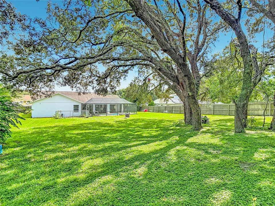 For Sale: $418,000 (3 beds, 2 baths, 2062 Square Feet)
