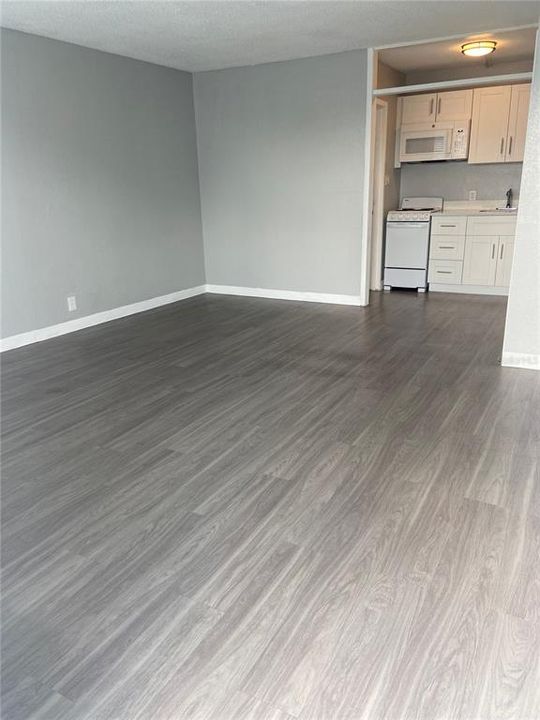 En Renta: $795 (0 camas, 1 baños, 500 Pies cuadrados)