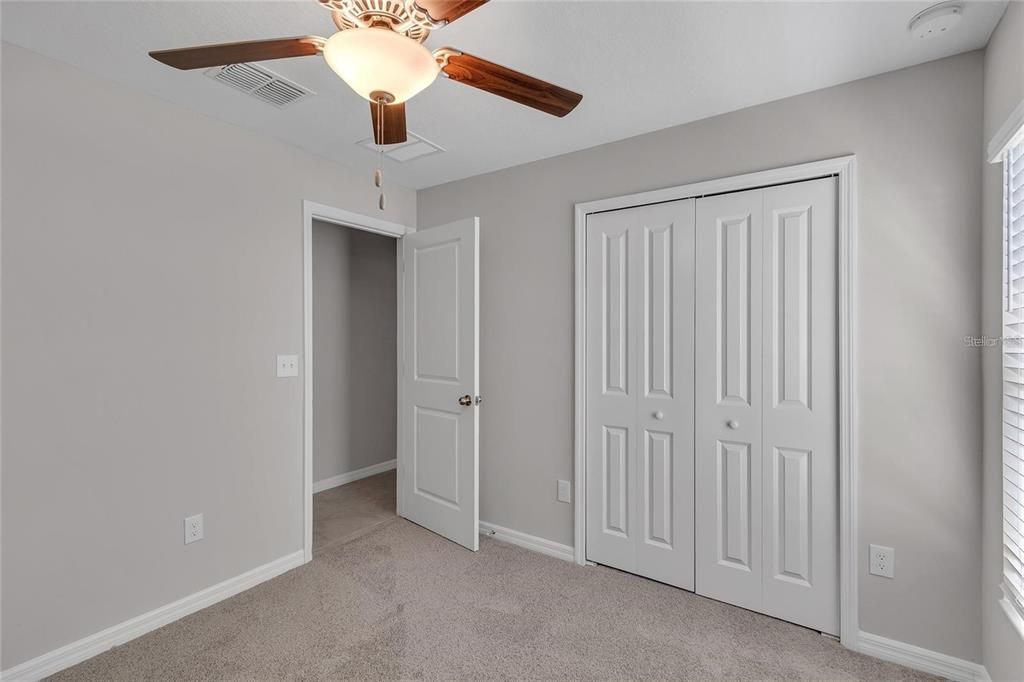 For Sale: $315,000 (4 beds, 2 baths, 1935 Square Feet)