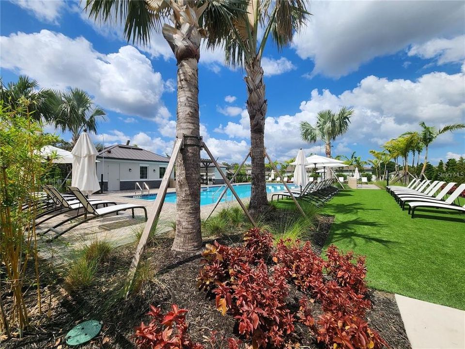 For Sale: $315,000 (4 beds, 2 baths, 1935 Square Feet)